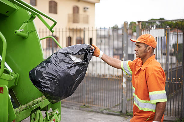Best Yard Cleanup Services  in Doral, FL